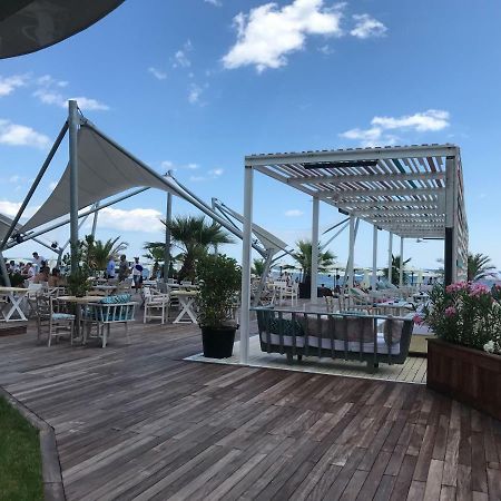 Azzurre Residence Мамая Екстериор снимка
